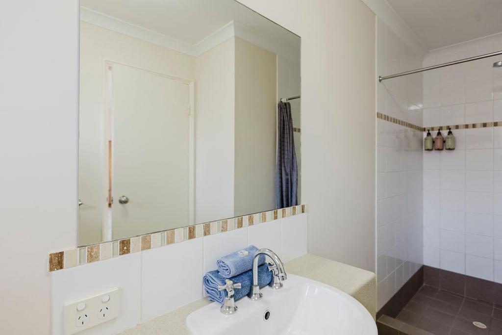 Peoples Park Apartment คอรัลเบย์ ภายนอก รูปภาพ
