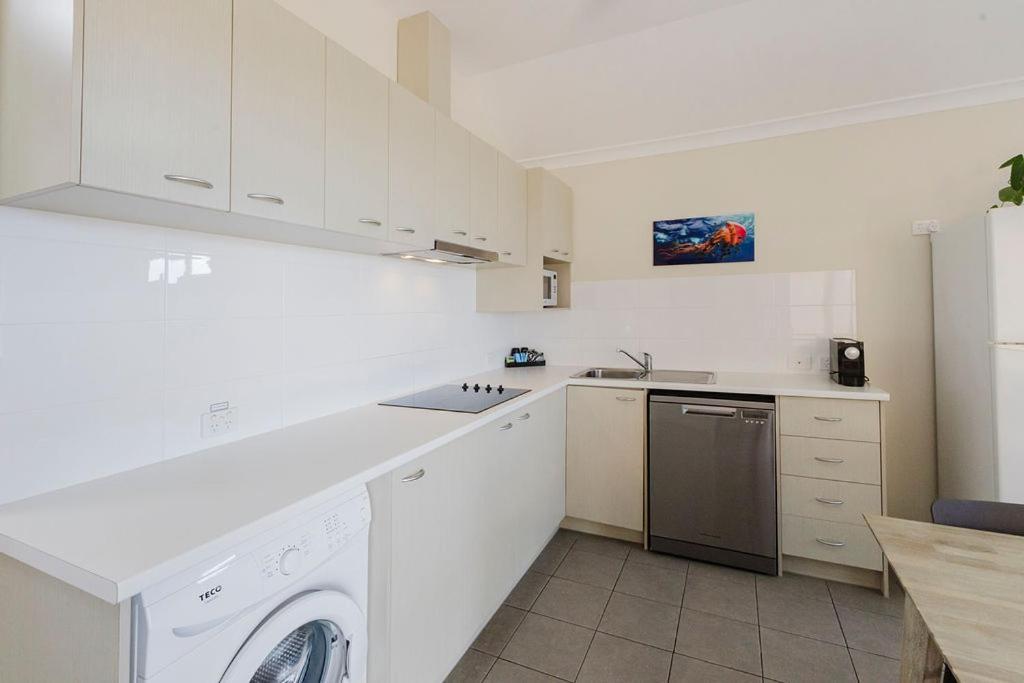 Peoples Park Apartment คอรัลเบย์ ภายนอก รูปภาพ